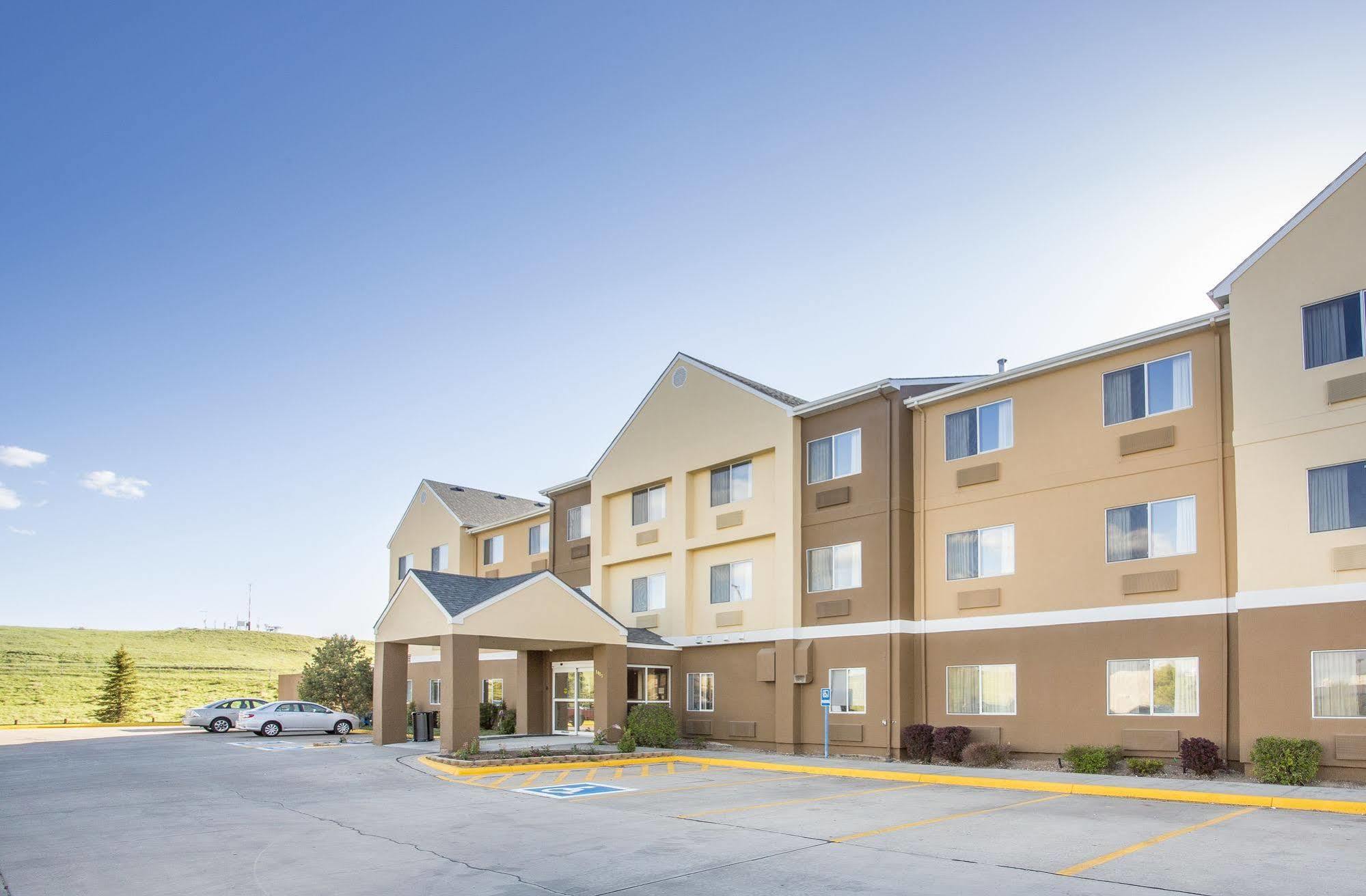 Fairfield Inn & Suites Cheyenne Exterior photo